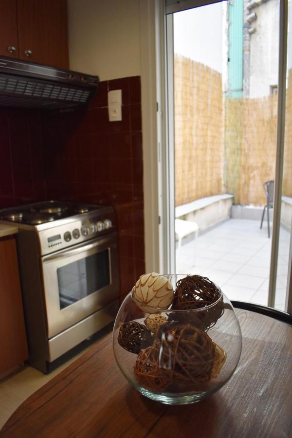 Olive - Happyhostgr - Downtown Apartment Volos Ngoại thất bức ảnh